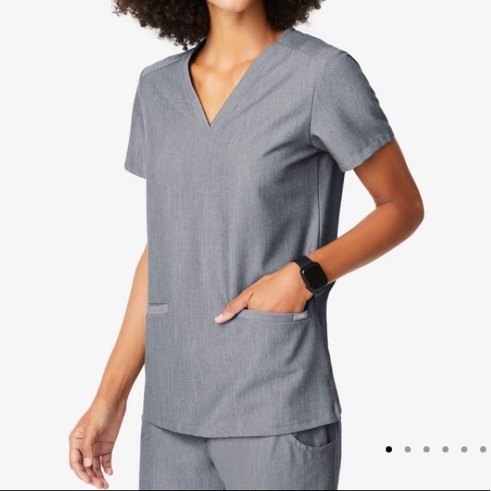 FIGS Casma Scrub Top